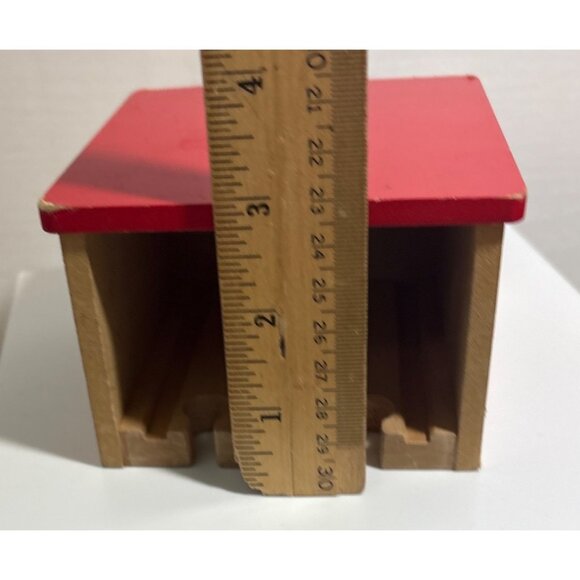 BRIO Garage Works with Thomas Train & Friends - Picture 8 of 8